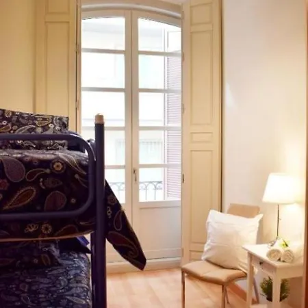 Nino De Guevara Apartment *